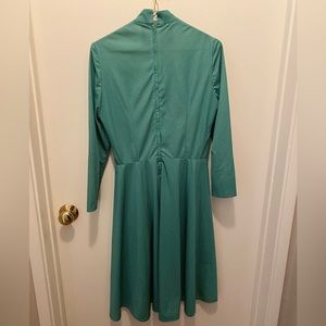 Restored vintage green polka dot dress, perfect for Derby/Swing/Mad Men parties
